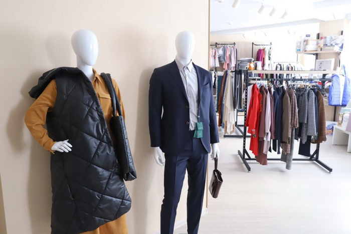 Вместо Prada — белорусский трикотаж. Как наши бренды легкой промышленности покоряют интернет и мир Республика Беларусь, Легкая промышленность, Посуда, Одежда, Россия, Иностранцы, Евросоюз, СССР, ГОСТ, Минская правда Mlyn by, Длиннопост