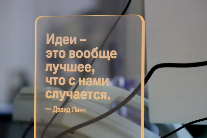 Вместо Prada — белорусский трикотаж. Как наши бренды легкой промышленности покоряют интернет и мир Республика Беларусь, Легкая промышленность, Посуда, Одежда, Россия, Иностранцы, Евросоюз, СССР, ГОСТ, Минская правда Mlyn by, Длиннопост