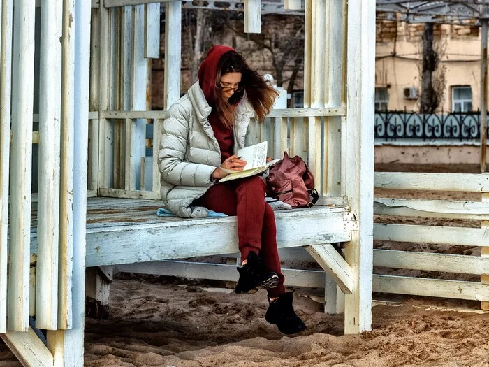 Winter photo - My, Street photography, Evpatoria, Crimea, Winter, Beach, Wind, People, Beginning photographer, Canon, The photo, 