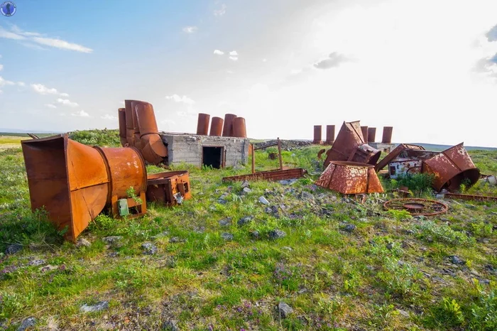 Abandoned in the Arctic bunker of the diesel generator station of the 1st Division of the 616th OBRP on Kildin Island - Kildin Island, Diesel generators, Bunker, Abandoned, the USSR, Yandex Zen, Army, Longpost, 