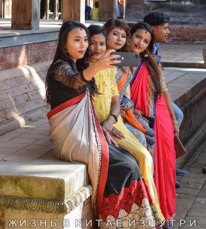 Why the women of Nepal do not leave indifferent many foreigners - My, Living abroad, Men and women, Asians, Asian, Asia, Kathmandu, Nepal, Video, Youtube, Longpost, 