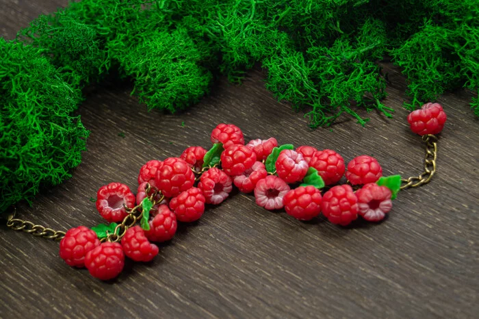 Juicy raspberries - My, Polymer clay, Лепка, Handmade, Needlework without process, Bijouterie, Decoration, A bracelet, Raspberries, 