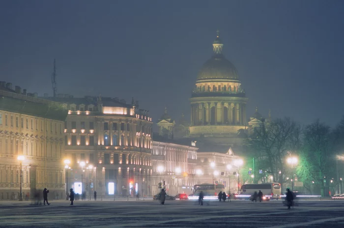 Spring snow in St. Petersburg - My, Film, The photo, Saint Petersburg, Saint Isaac's Cathedral, Snow, Spring, Russia, Fujifilm, 