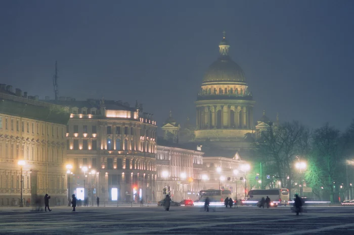 Весенний снег в Питере - Моё, Пленка, Фотография, Санкт-Петербург, Исаакиевский собор, Снег, Весна, Россия, Fujifilm, 