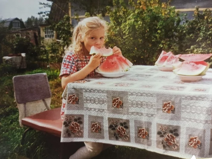 Girl with watermelons - My, Childhood, Childhood of the 90s, Dacha, Joy, Watermelon, Happiness, Girl, Children