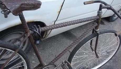 Bullshit! - A bike, Armature, Homemade