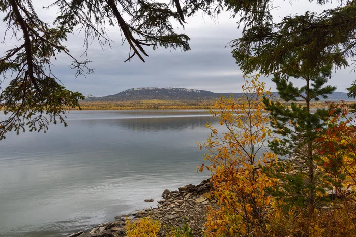 Autumn dawn on Zyuratkul Island - My, Nature, The mountains, Landscape, Nikon d3400, Ch60, Lake, Autumn, Zyuratkul, National park, The nature of Russia, beauty of nature, The photo, dawn