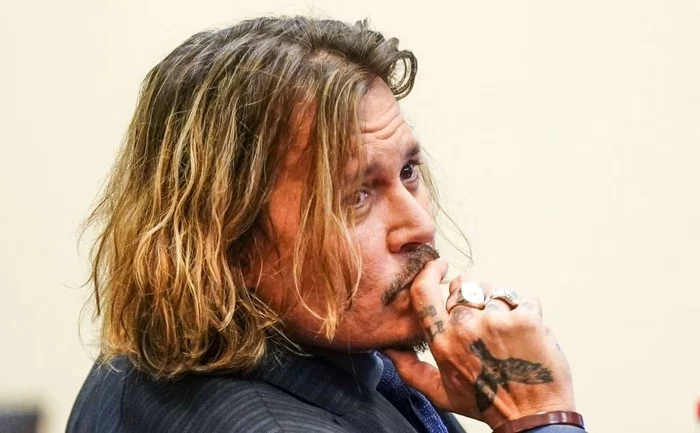 Photo of Johnny Depp from thursday's court hearing - Johnny Depp, Amber Heard, Actors and actresses, Celebrities, The photo