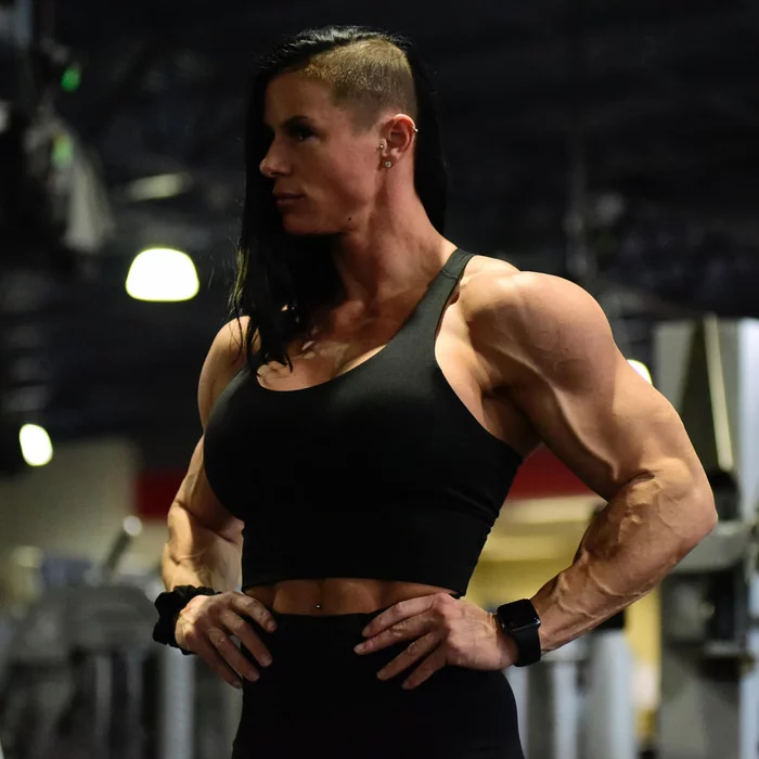 Kristen Nun (@kristen_nun) - Kristen Nun, Strong girl, Sleep-Sleep, Bodybuilders, Body-building, The photo, Sports girls, Video, Vertical video, Soundless, Longpost