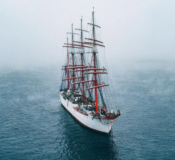 Barque Sedov in Murmansk - The photo, Russia, Murmansk, Sailboat, Bark Sedov, Bark, Ship, Nature, beauty