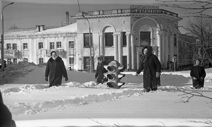 Южно-Сахалинск 1968 Фотография, Старое фото, СССР, Снег, Зима, Черно-белое фото, Южно-сахалинск