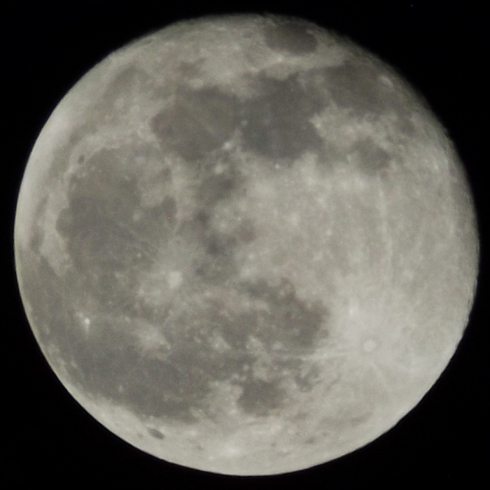 Луна на мыльницу