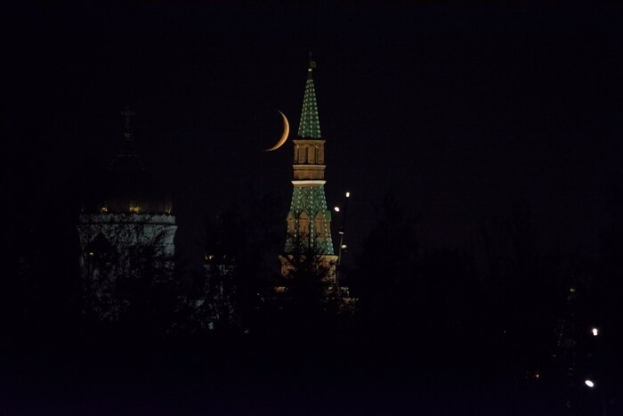 The Moon and the Kremlin - My, The photo, moon, Kremlin, Moscow