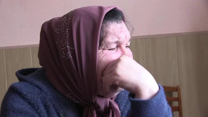 In Yekaterinburg, a pensioner robbed pensioners. VIDEO - Negative, Sverdlovsk region, Yekaterinburg, Police, Fraud, Retirees, Theft, Money, Video, Youtube, Longpost