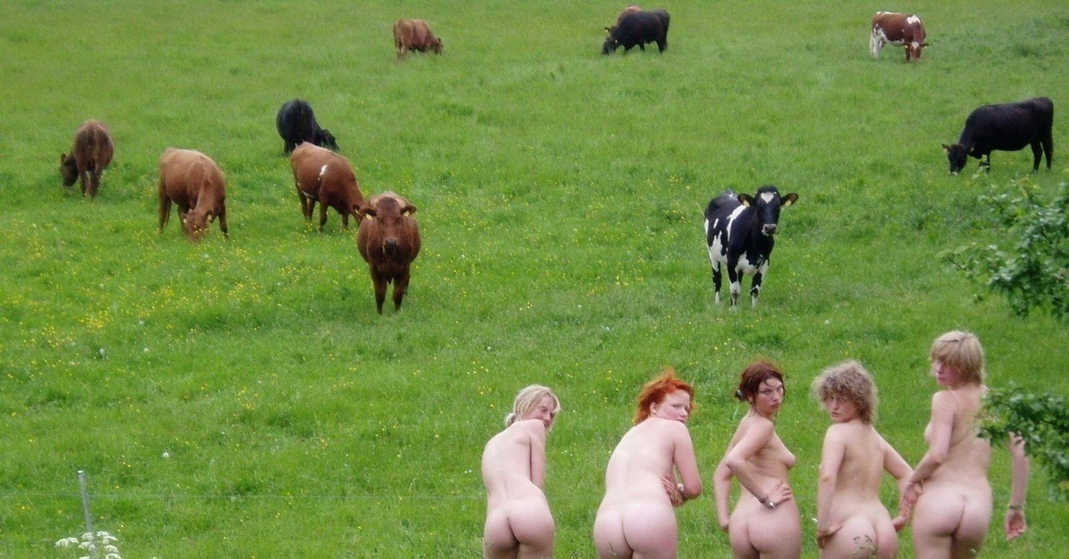 Naked Farmgirls