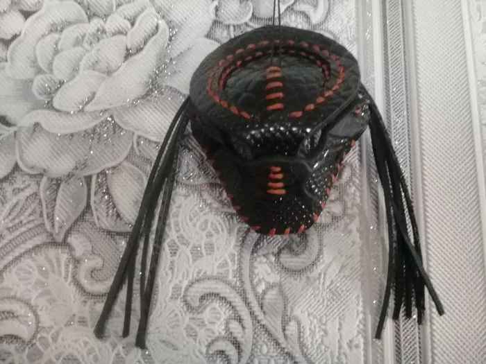 Keychain to the car Predator Helmet - My, Keychain, Leather products, Accessories, Needlework without process