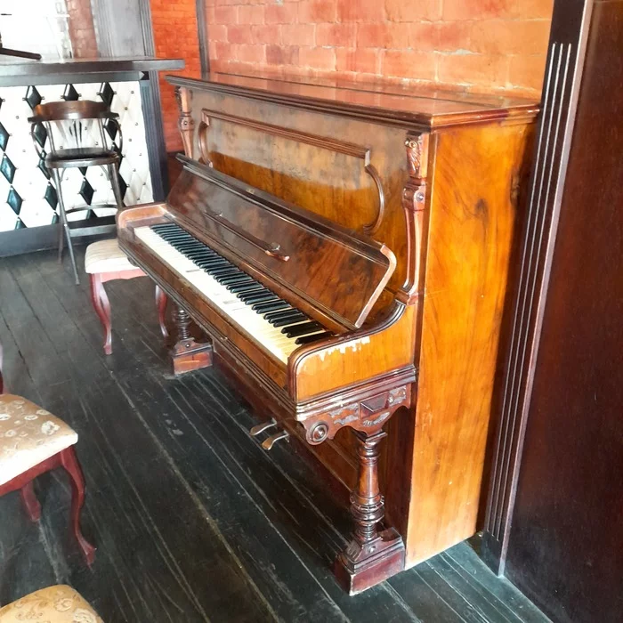 Please help me to rate - Antiques, Piano, Grade, Longpost