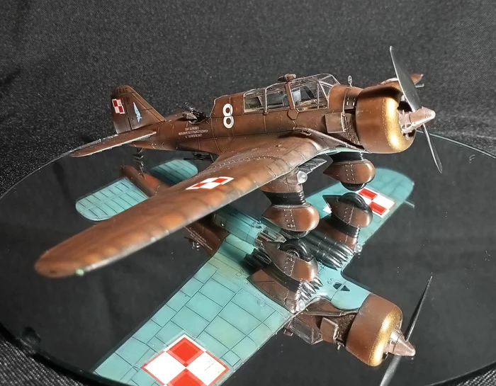 Carp bird of prey. PZL P-23A Karas - My, Modeling, Stand modeling, Prefabricated model, Aircraft modeling, Hobby, Miniature, With your own hands, Needlework without process, Aviation, Story, Airplane, The Second World War, Scale model, Collection, Collecting, Bomber, Scout, Poland, Carp, Video, Longpost