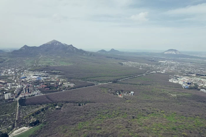 Mount Beshtau, Iron, Ruin and Snake - My, Dji, Caucasian Mineral Waters, The mountains, The photo, Stavropol region