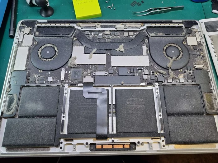 Do I need to clean my macbook? - My, Moscow, Repair of equipment, Laptop Repair, Cleaning, Longpost