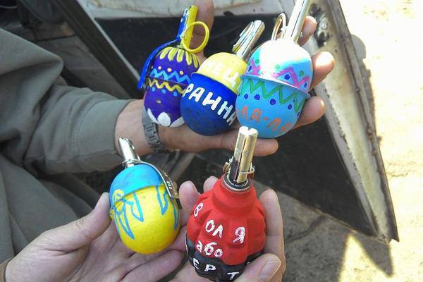 How do you like such a militarized Easter? - Politics, Picture with text, Vladimir Zelensky, Easter eggs