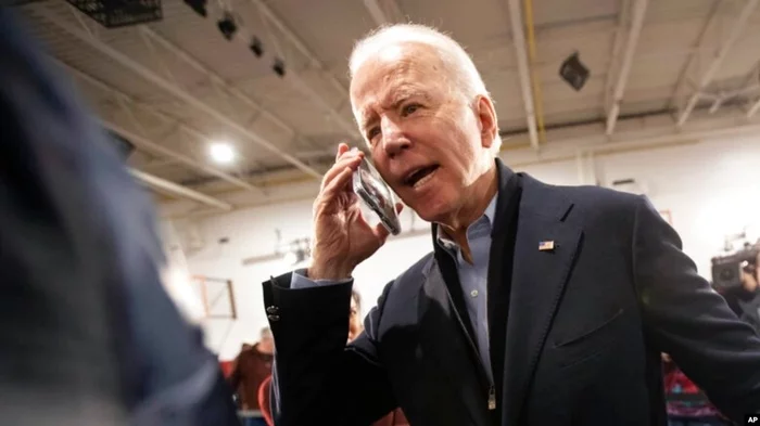 When the call isn't that important - Joe Biden, Emmanuel Macron, Washed, Elections, Politics