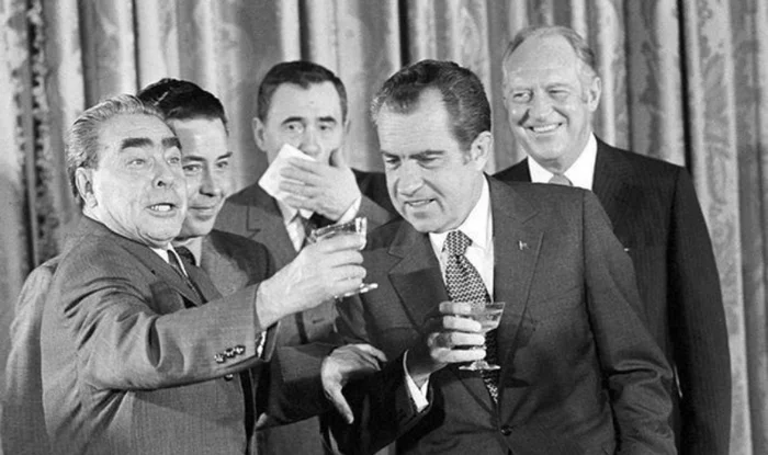 USSR, 1973 god.    Leonid breznev proclaims a toast to richard Nikcon's health - Leonid Brezhnev, Richard Nixon, History of the USSR