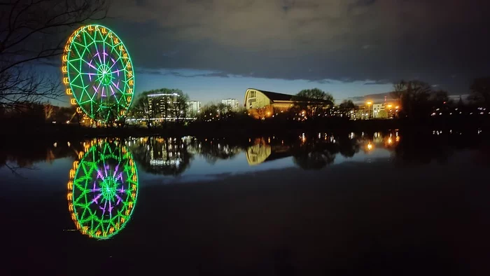 Yaroslavl in the evening - My, Yaroslavl, Evening, The photo, Ferris wheel