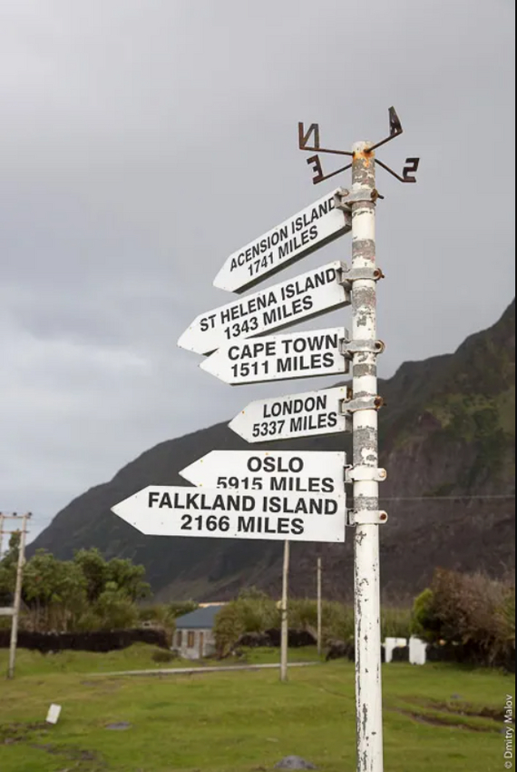 The most remote island from civilization of the planet | The island of Tristan da Cunha where it is very difficult to get - My, Story, Informative, Facts, Туристы, Atlantic Ocean, Island, Survival, Great Britain, Video, Youtube, GIF, Longpost, Lobster