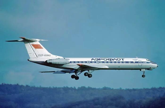 Snowy field - My, Airplane, Aviation, Flight, Incident, the USSR, Fire, Tragedy, Catastrophe, Plane crash, The airport, Longpost, Negative