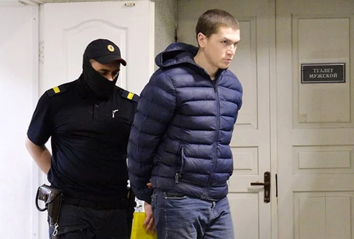 Valery Dubenyuk received a year in a penal colony for attacking a policeman during an unauthorized rally in St. Petersburg - My, Politics, news, The crime, Special operation, Criminal case, Sentence, Saint Petersburg, Unauthorized meeting, Court, Criminal Code, Punishment, investigative committee