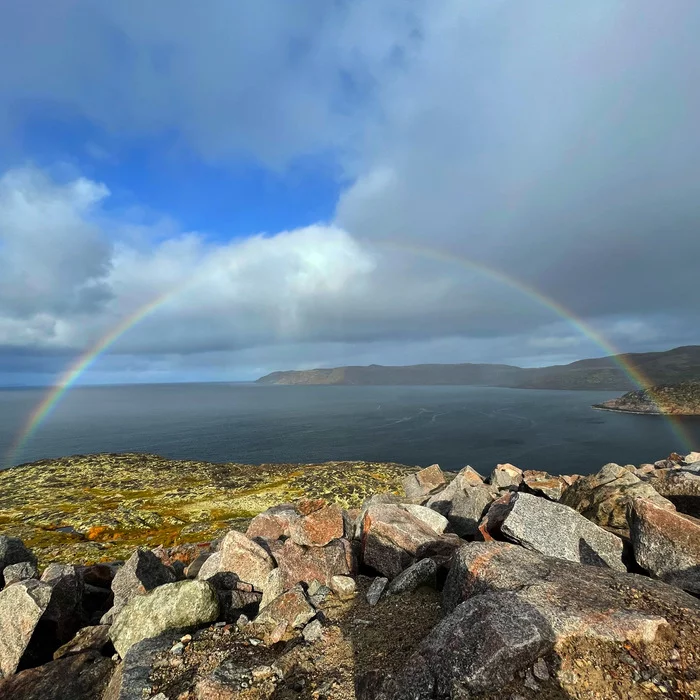 Managed to catch such a rainbow - My, The photo, Murmansk region, Rainbow, Teriberka, Travels, Mobile photography