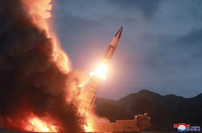 The United States plans to transfer the MGM-140 ATACMS to Ukraine. An analogue of the Russian Iskander-M. What are these missiles? - My, Weapon, Rocket, The science, Technologies, Technics, Education, Story, Politics, History of weapons, Military equipment, Military technologies, Army, Longpost