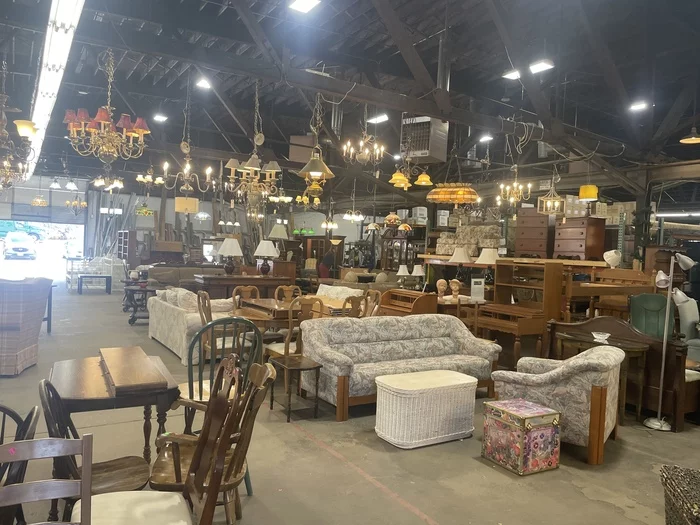 Американский строительный секонд-хенд США, Строительство, Секонд хенд, Ремонт, Длиннопост Американский строительный секонд-хенд США, Строительство, Секонд хенд, Ремонт, Длиннопост