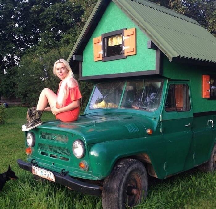 I grew up and moved away from my parents. - Auto, Girls, UAZ, House on wheels, Without moms, dads and loans