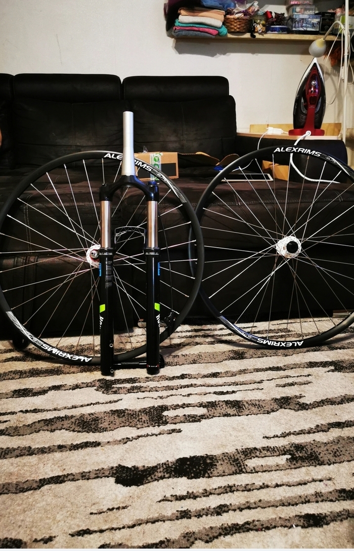    , , Specialized, MTB,  , 