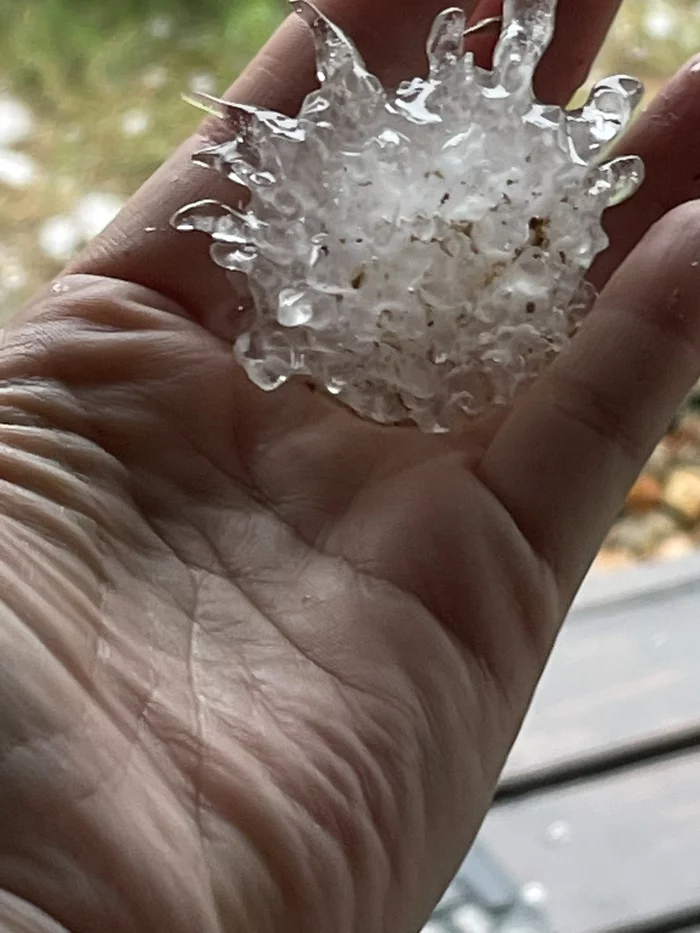 Golf ball sized hail - My, Hail, Precipitation, Cloudy precipitation in the form of meatballs is possible, Bad weather, Video, Vertical video, Longpost, USA