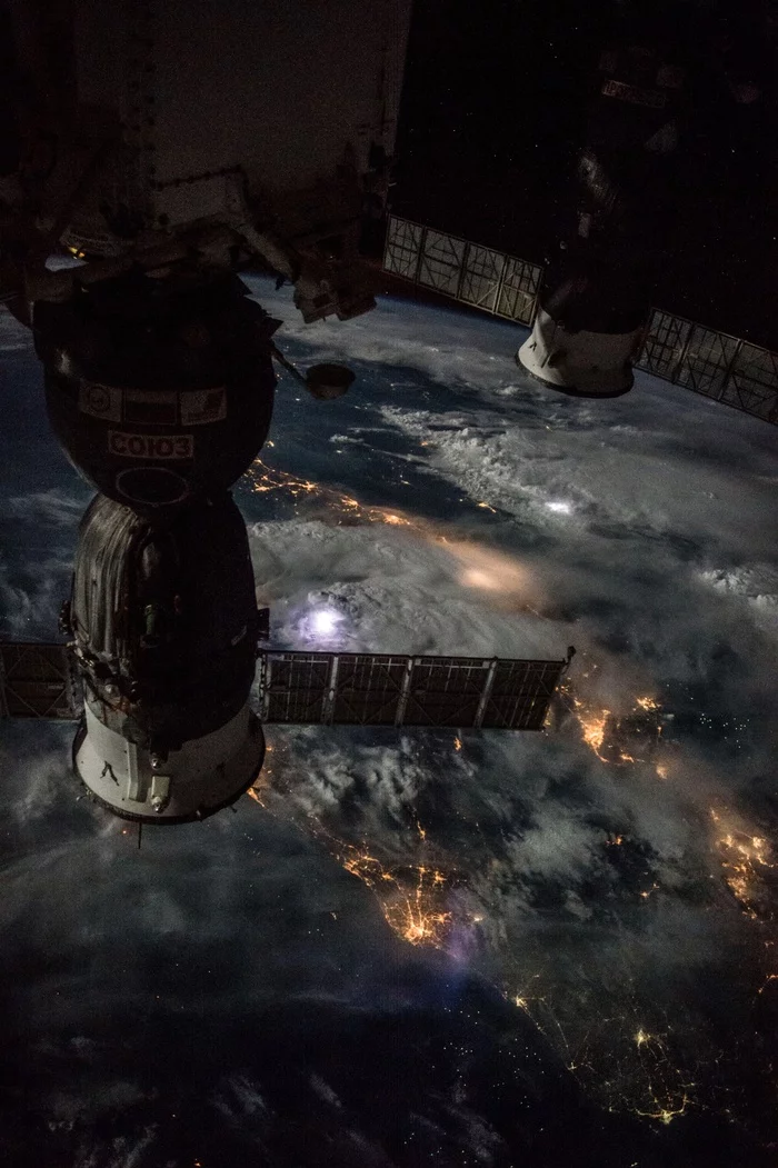 It's just that the weather is bad here - Planet Earth, View from the ISS, Thunderstorm, The photo