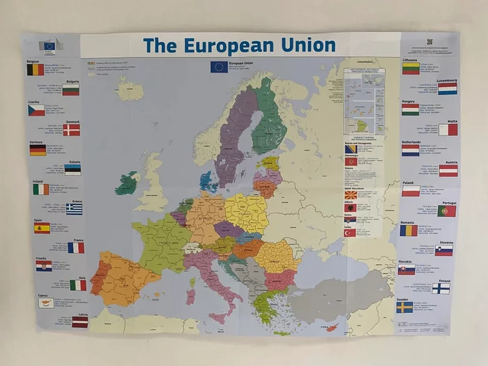 Free EU map in 22 languages - Freebie, European Union, Cards, Longpost