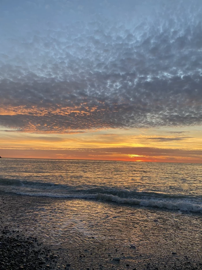 orange sea - My, Sochi, Sunset, Clouds, Sky, Sea, Black Sea, Wave, Краснодарский Край