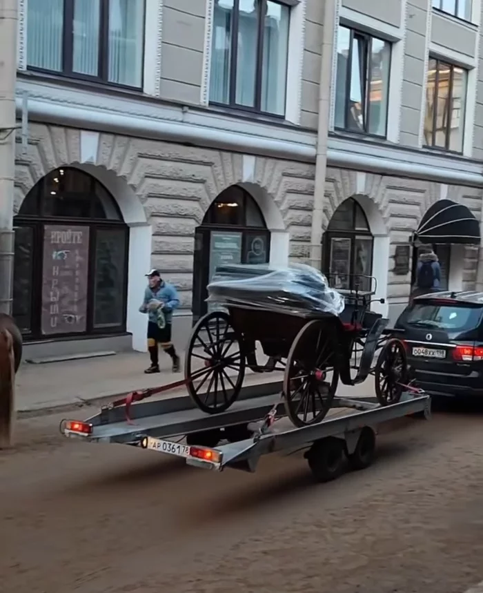 St. Petersburg has its own violators :)) - Coach, Tow truck, Violation, Retro, Old man