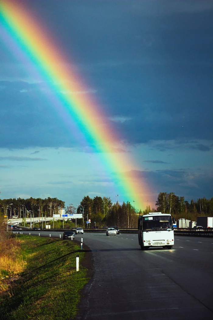 bus with leprechauns - My, The photo, Canon, Rainbow