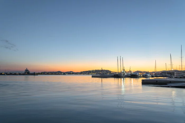 Somewhere in Piraeus late at night - My, Sea, Mediterranean Sea, Evening, Sunset, The mountains