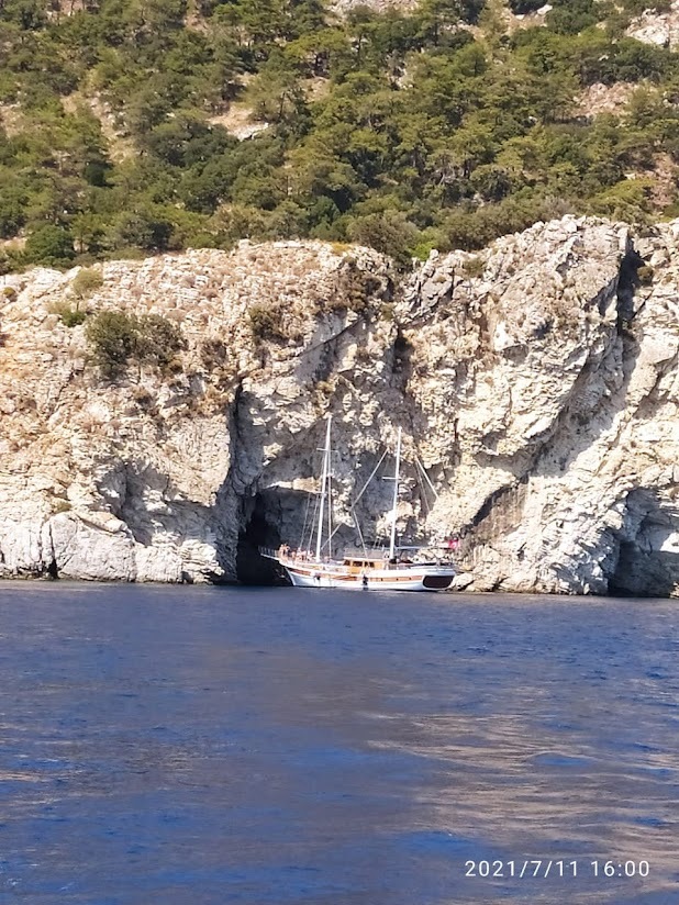 Doesn't get through - Ship, Yacht, Grotto, The rocks, Sea, Walk, Mobile photography, Tourism, Turkey