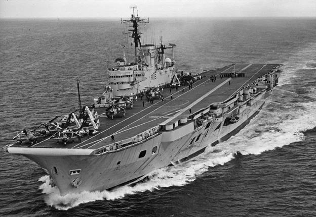 Aircraft carriers that made a class revolution. Pride of the British Navy - Eagle and Ark Royal - Story, Fleet, Facts, Ship, Longpost