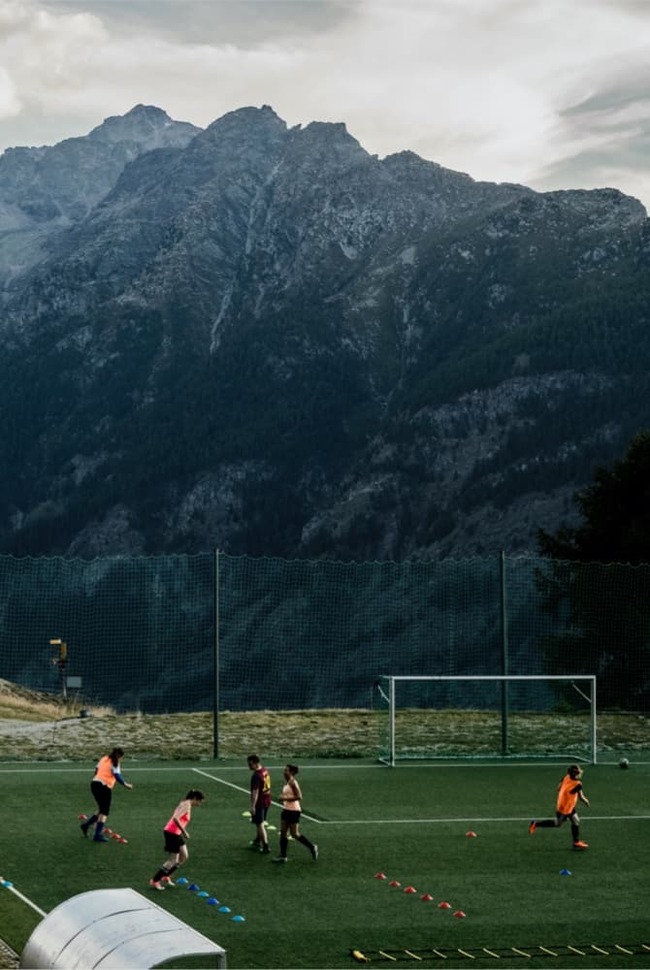 Welcome to the highest football field in Europe - Football, Switzerland, The mountains, Longpost