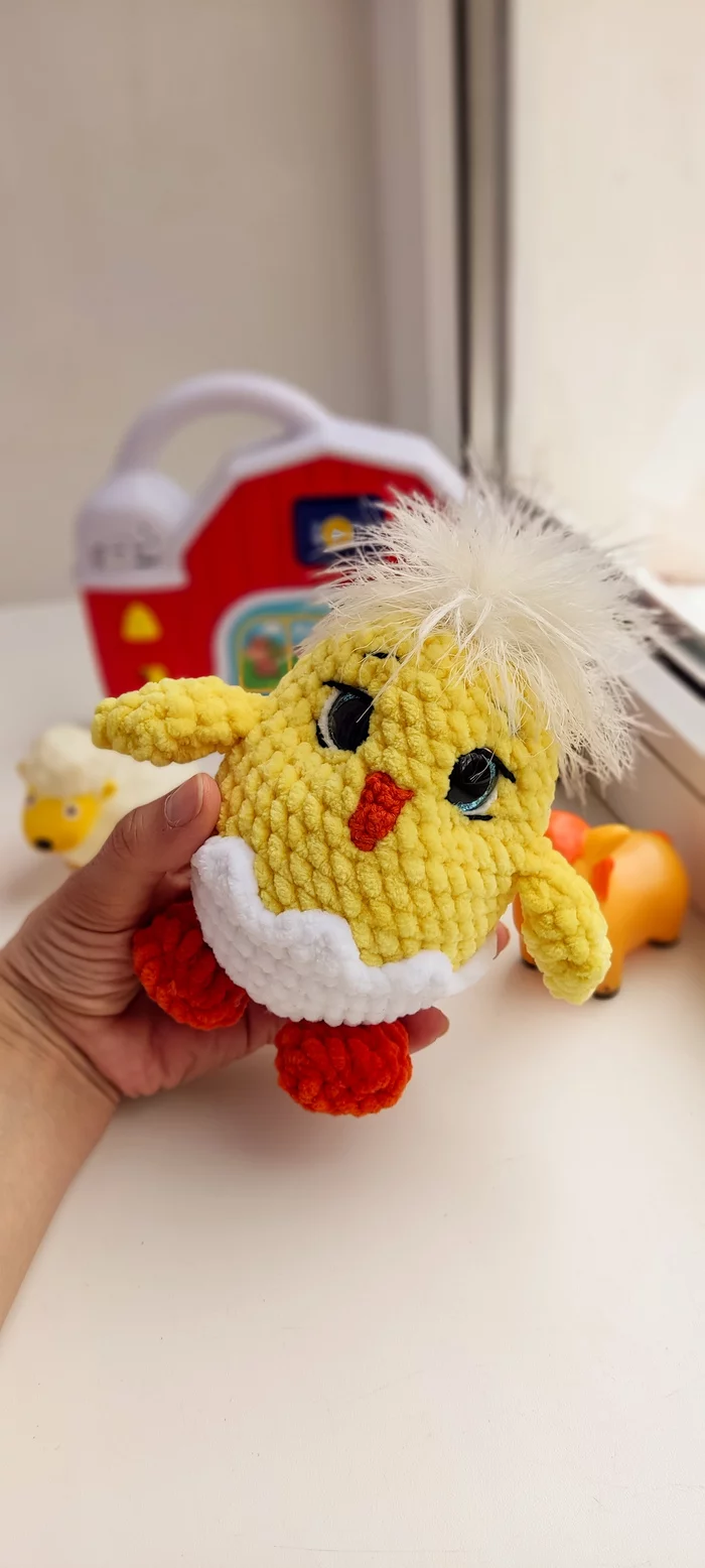 Egg or chicken? - My, Knitted toys, Crochet, With your own hands, Interior toy, Needlework without process, Handmade, Chickens, Plush Toys, Plush yarn, Longpost