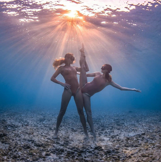 The most aesthetic underwater photos you've ever seen! - The photo, Underwater, Sea, Ocean, Diving, Girls, Sports girls, Longpost