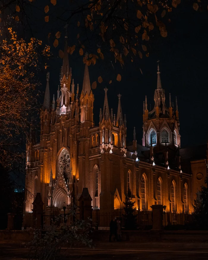 Roman Catholic Cathedral of the Immaculate Conception of the Blessed Virgin Mary - My, The photo, Town, Moscow, Fujifilm, The cathedral, Longpost