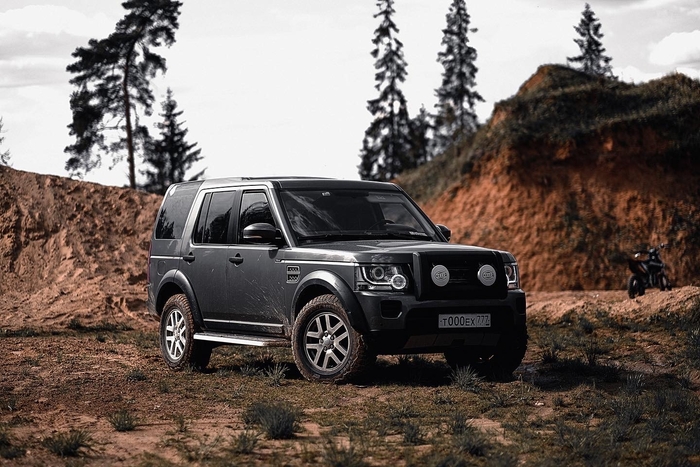      ?:)) Fujifilm, , , Land Rover, Discovery